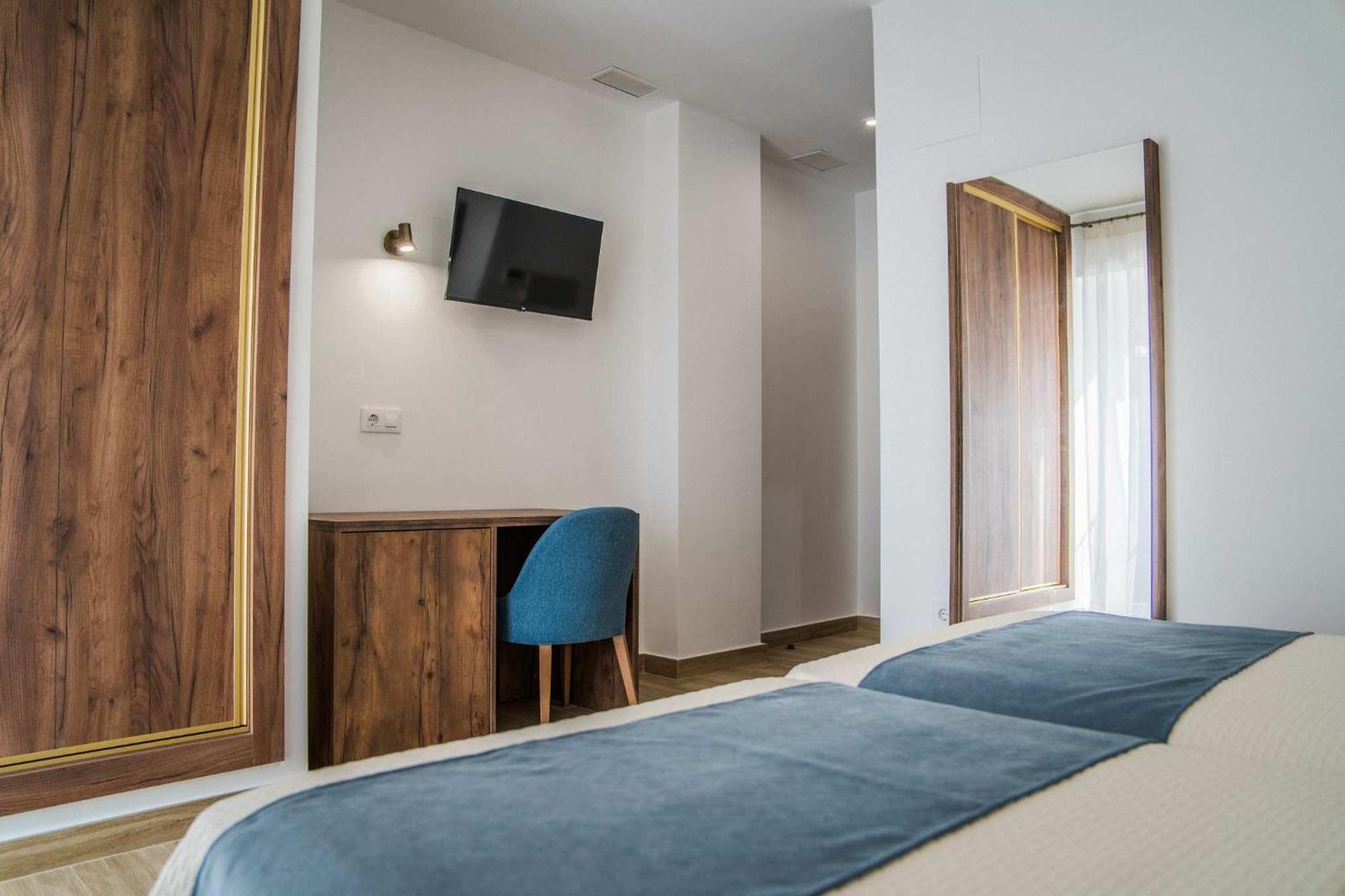 Hotel Rural La Teja Segura de Leon ภายนอก รูปภาพ